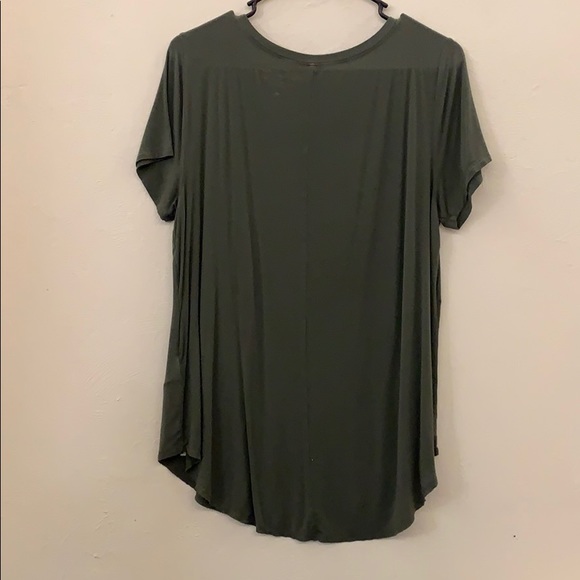 Women’s Basic Tee - Picture 5 of 5